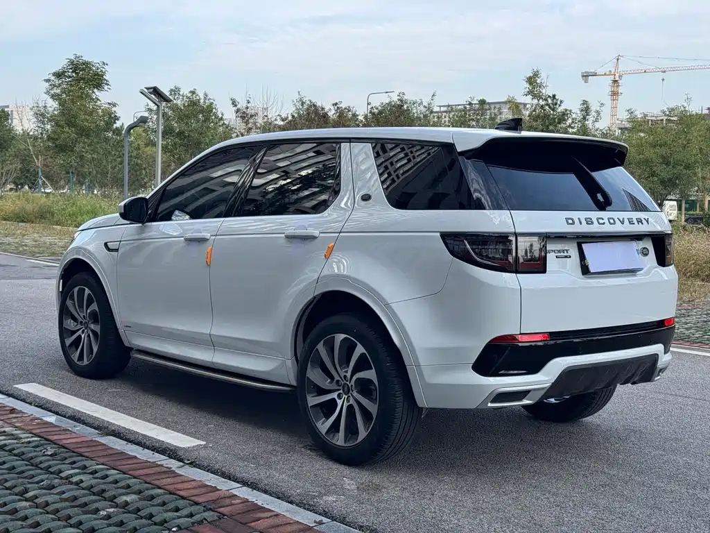 Land Rover Discovery Sport — миниатюра 4