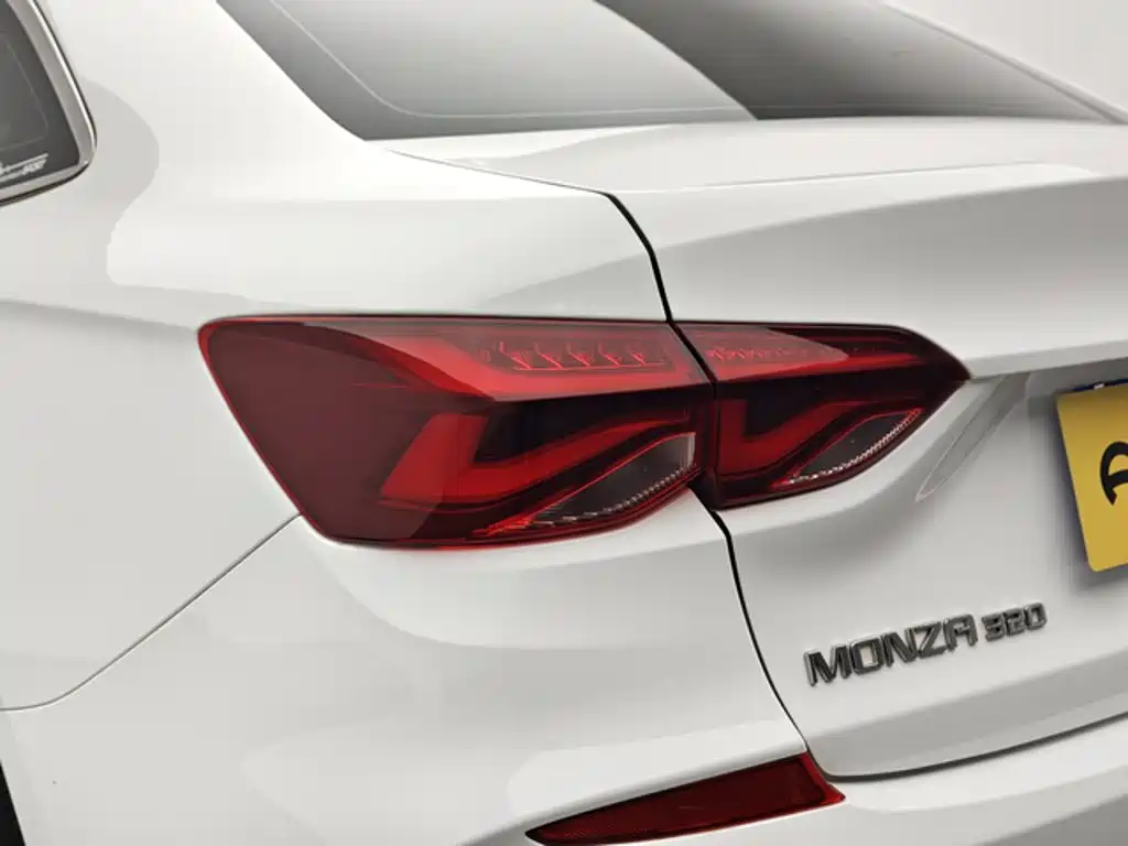 Chevrolet Monza — миниатюра 15