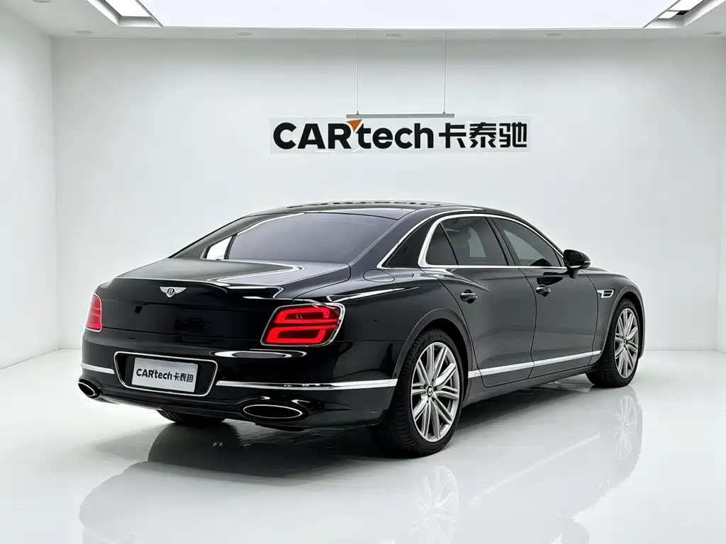 Bentley Flying Spur — миниатюра 5