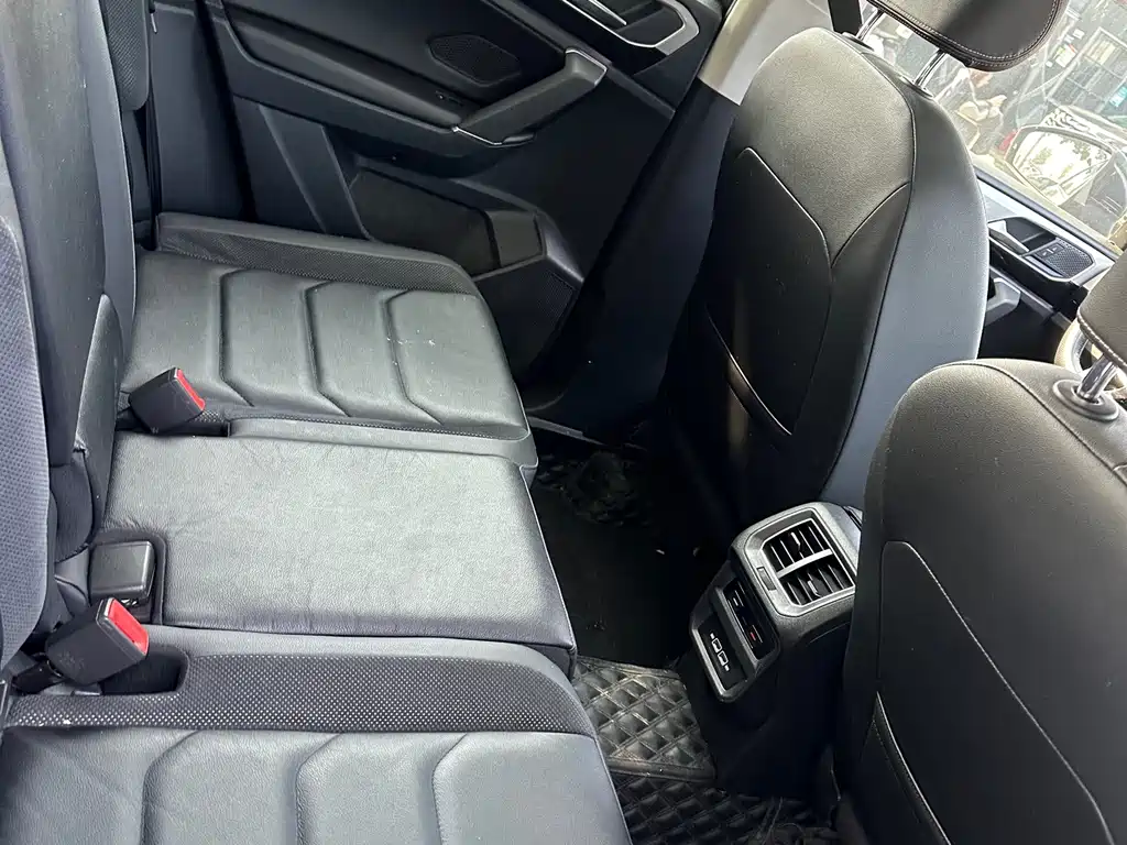 Volkswagen Tayron — миниатюра 4