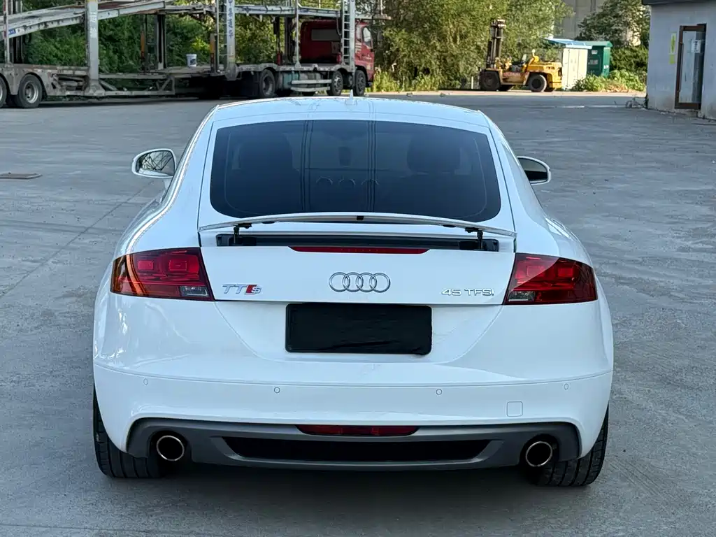 Audi TT — миниатюра 6