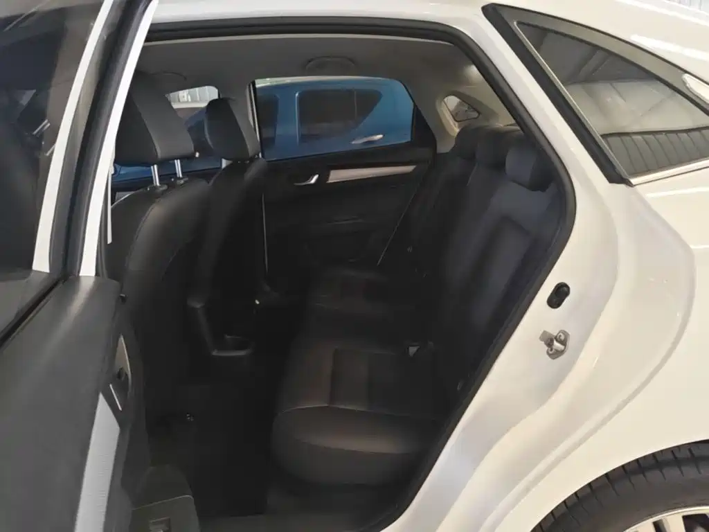 Bestune B30 — миниатюра 17
