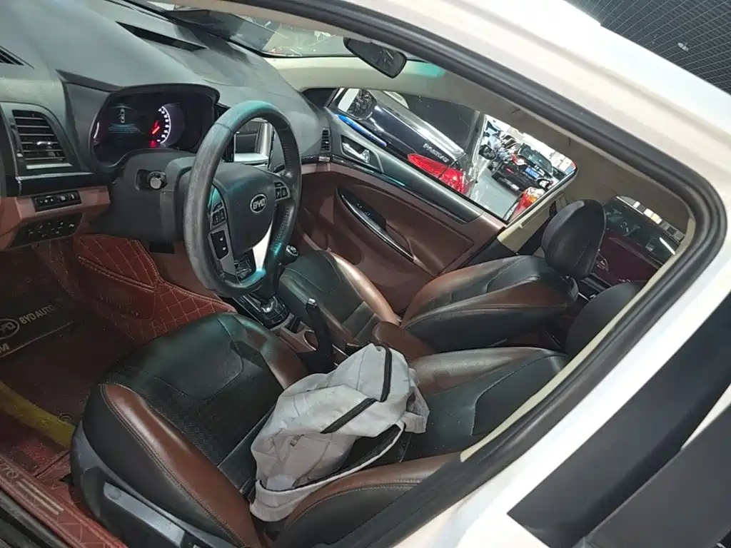 BYD Surui — миниатюра 15