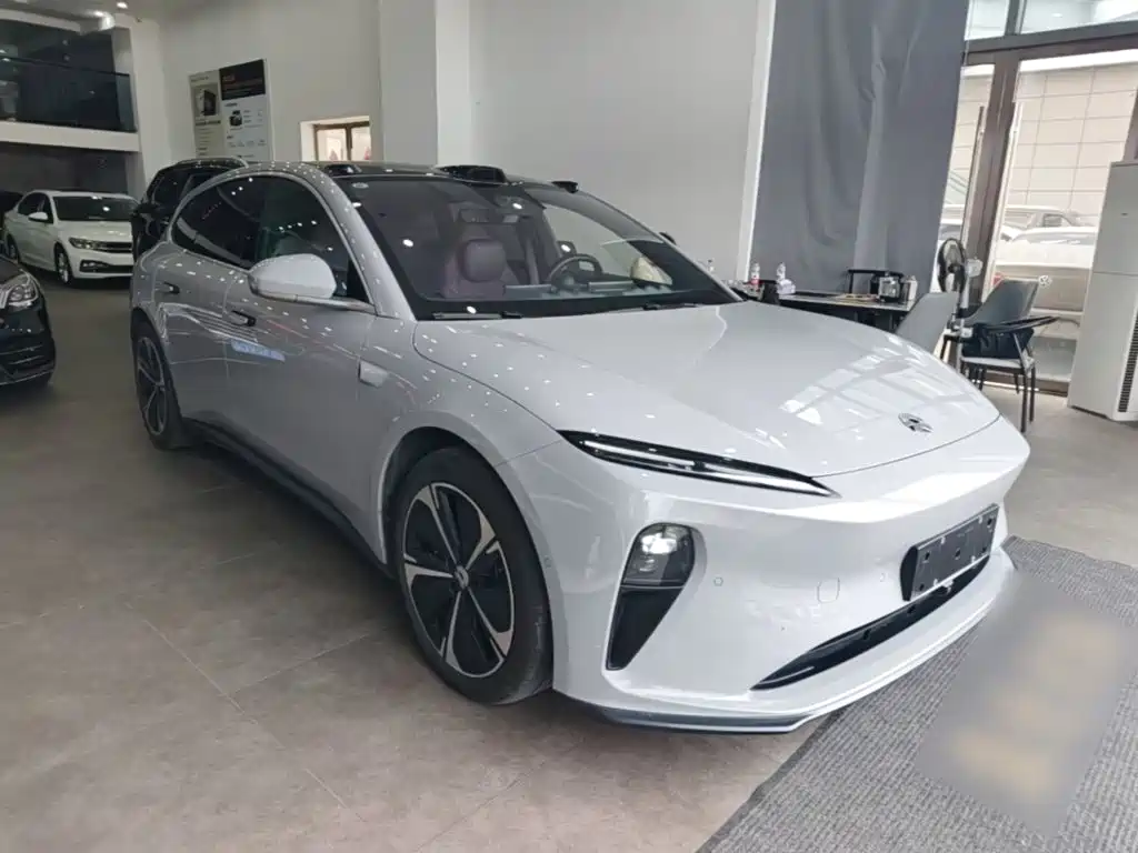 NIO ET5T — миниатюра 4