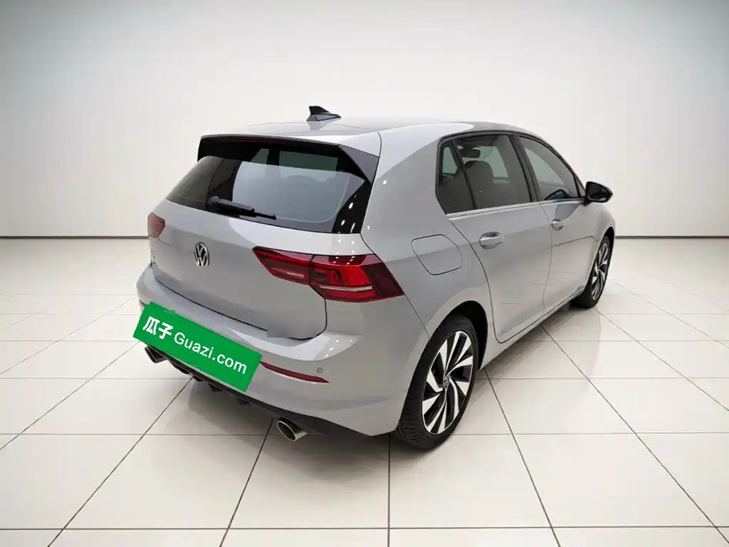 Volkswagen Golf — миниатюра 4