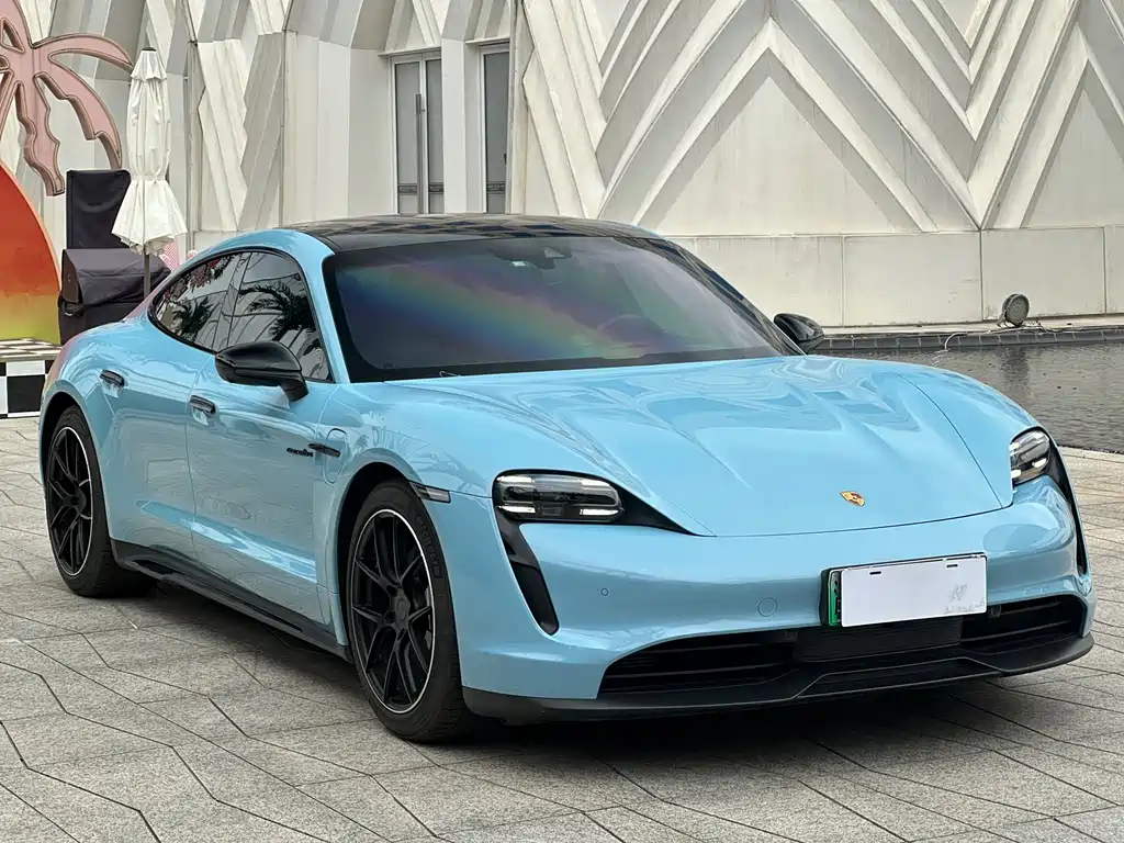 Porsche Taycan 2022 Taycan