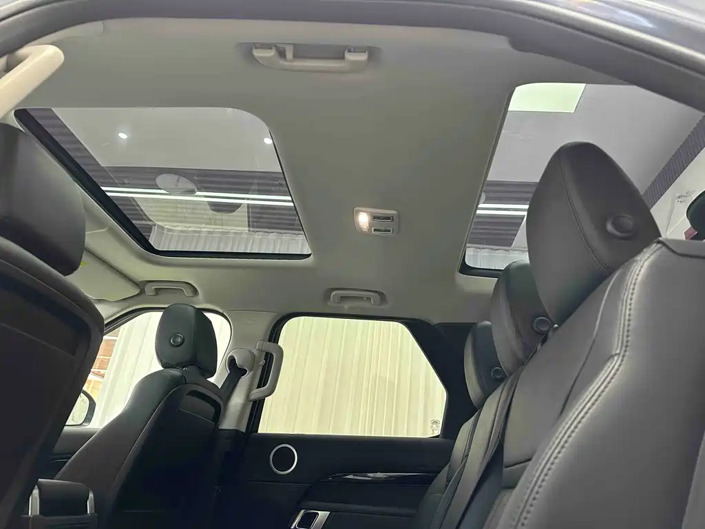 Land Rover Discovery — миниатюра 10