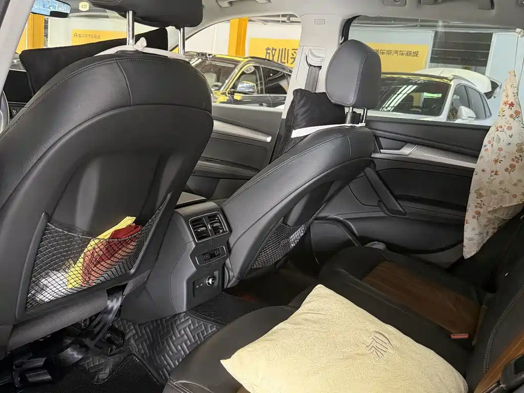 Audi Q5L — миниатюра 6