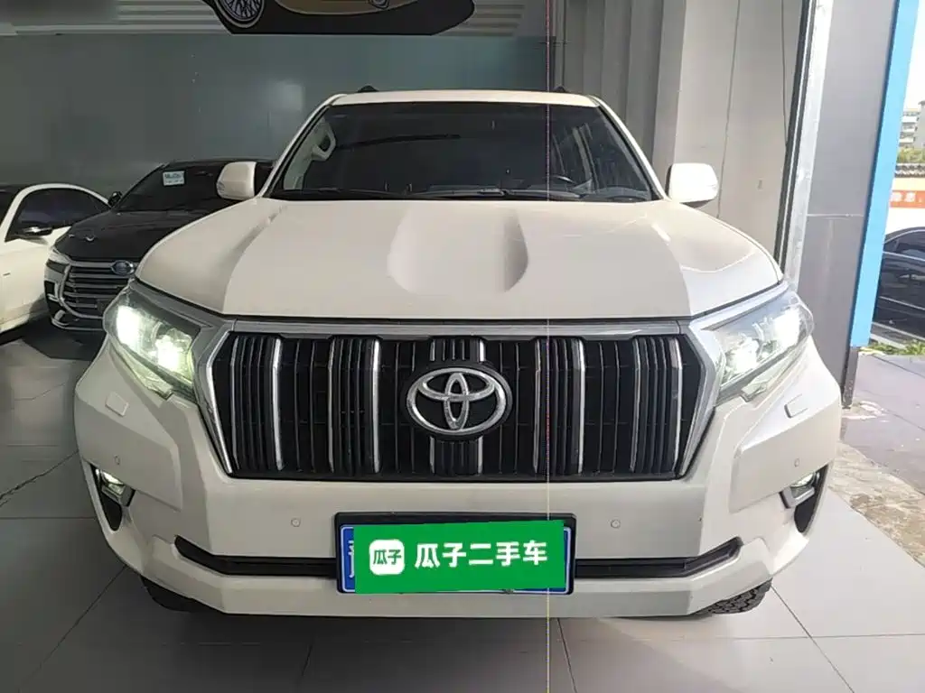 Toyota Prado — миниатюра 3