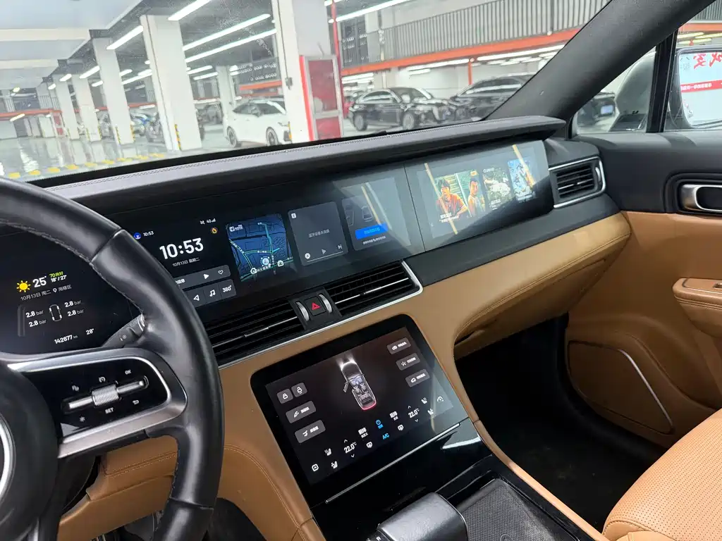 Li Auto Li ONE — миниатюра 7