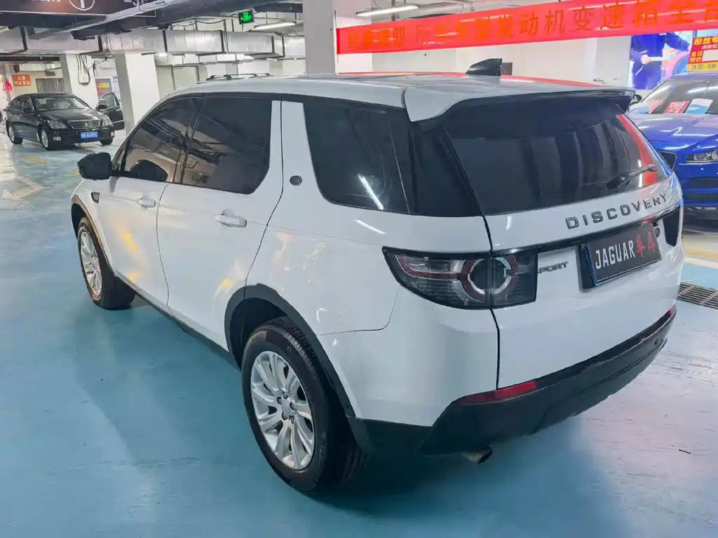 Land Rover Discovery Sport — миниатюра 4