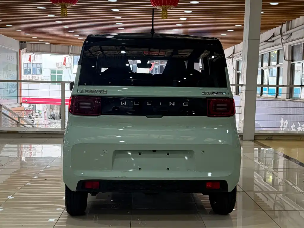 Wuling MINIEV — миниатюра 7