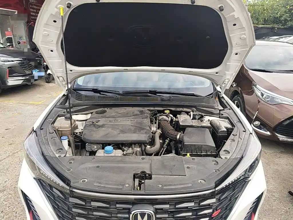 Changan Eado — миниатюра 20
