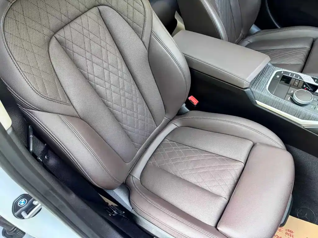 BMW 3 Series — миниатюра 8
