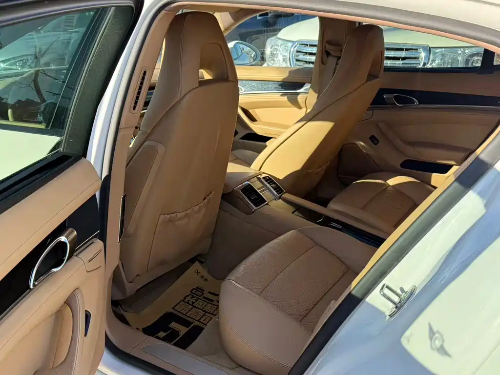 Porsche Panamera 2010 Panamera 3.6L