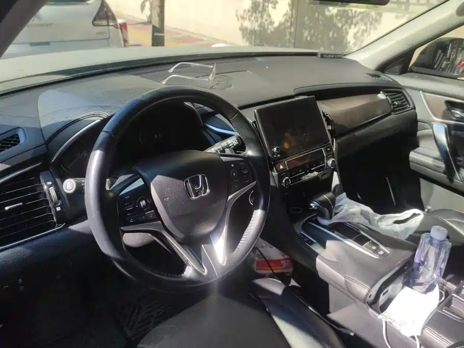 Honda Avancier — миниатюра 12