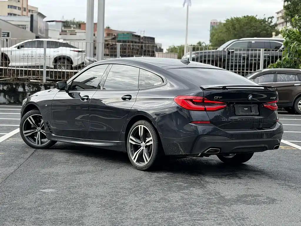 BMW 6 Series GT — миниатюра 2