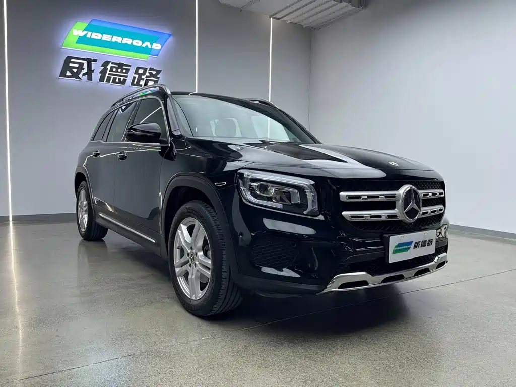 Mercedes-Benz GLB — миниатюра 7