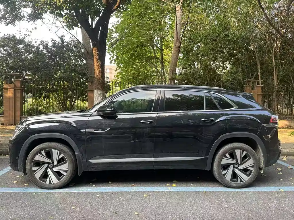 Volkswagen Teramont — миниатюра 7