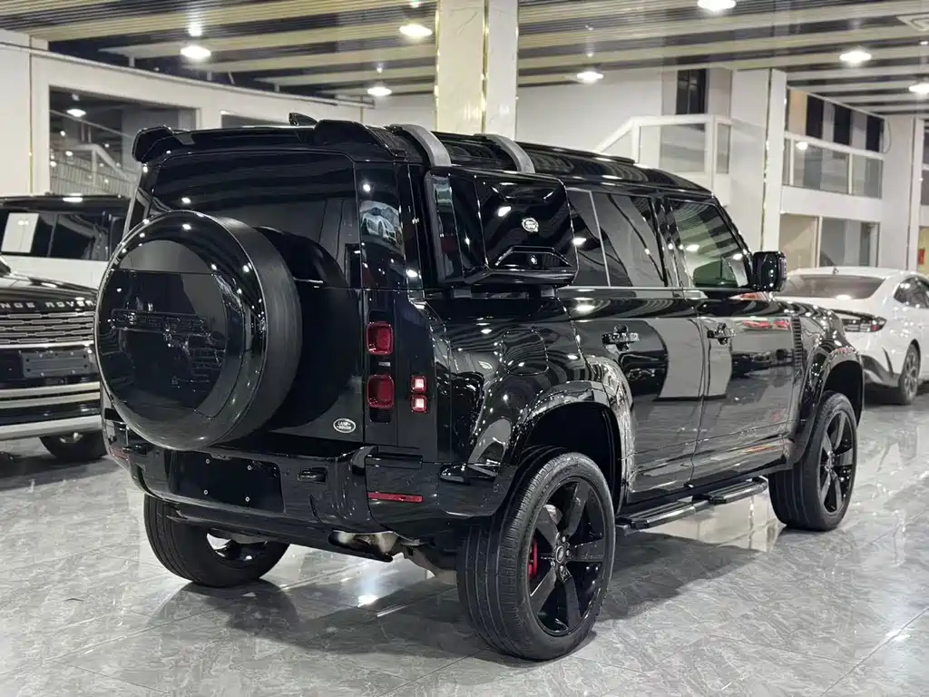 Land Rover Defender — миниатюра 14