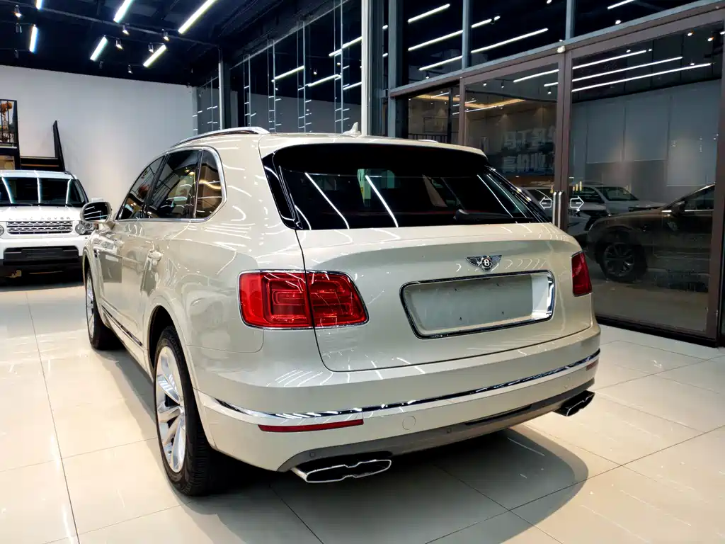 Bentley Bentayga 2018 4.0T V8