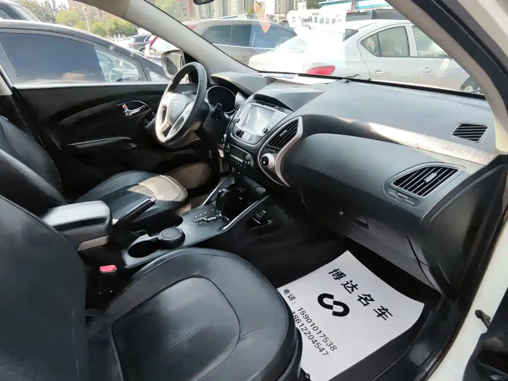 Hyundai ix35 — миниатюра 17