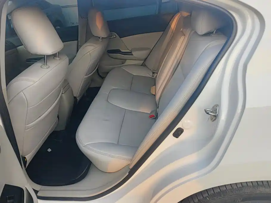 Honda Civic — миниатюра 11