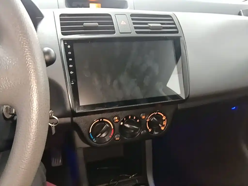 Suzuki Swift — миниатюра 13