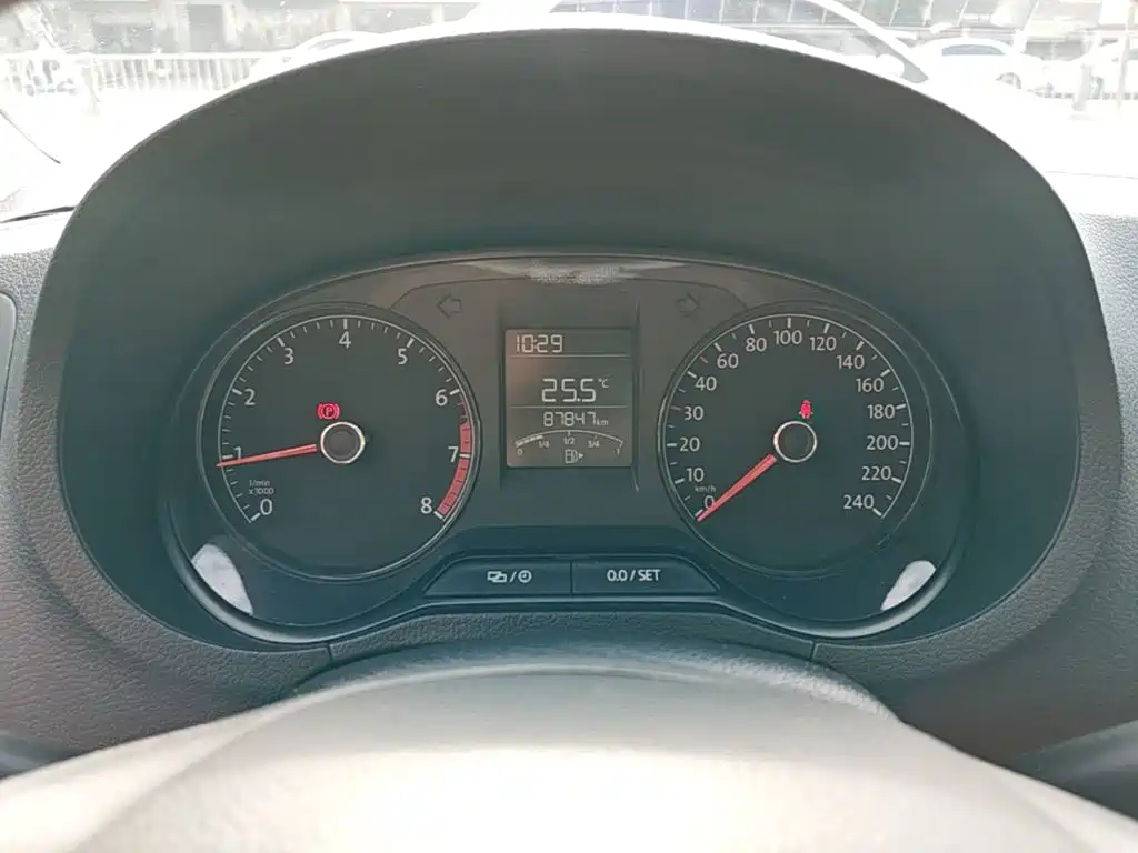 Volkswagen Polo — миниатюра 12