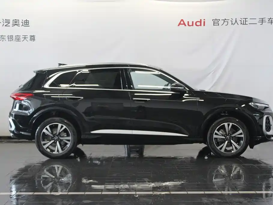 Audi Q5L — миниатюра 4