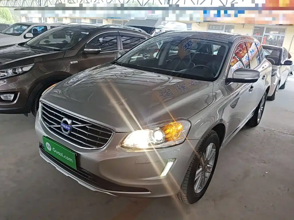 Volvo XC60 — миниатюра 2