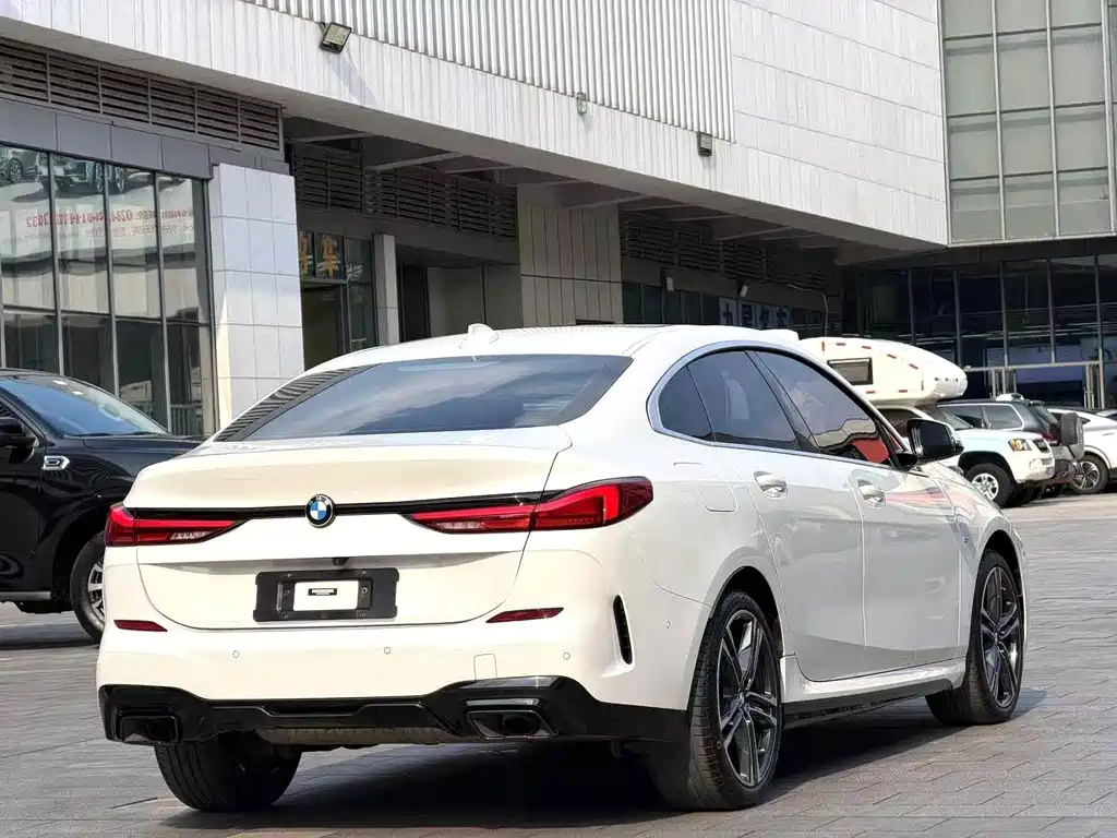 BMW 2 Series (Import) — миниатюра 9