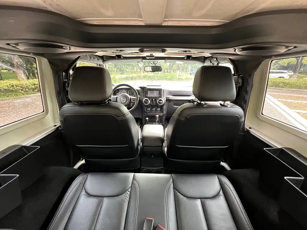 Jeep Wrangler — миниатюра 19