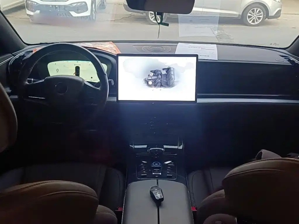 BYD Han — миниатюра 10