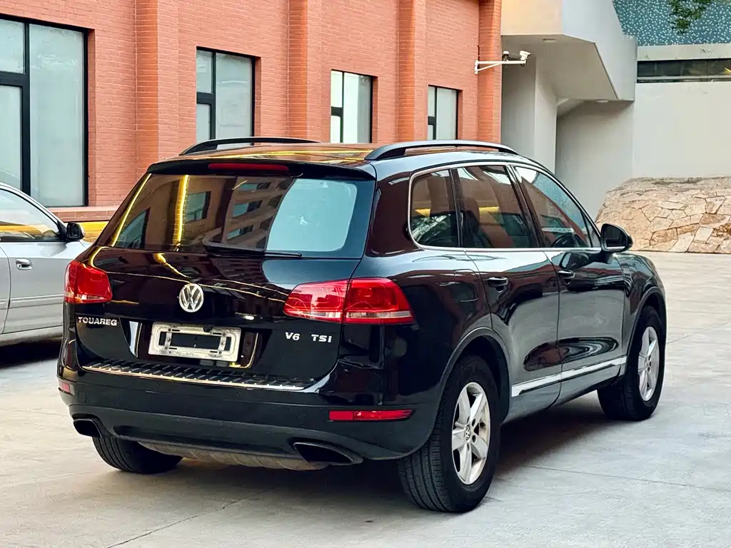 Volkswagen Touareg — миниатюра 4