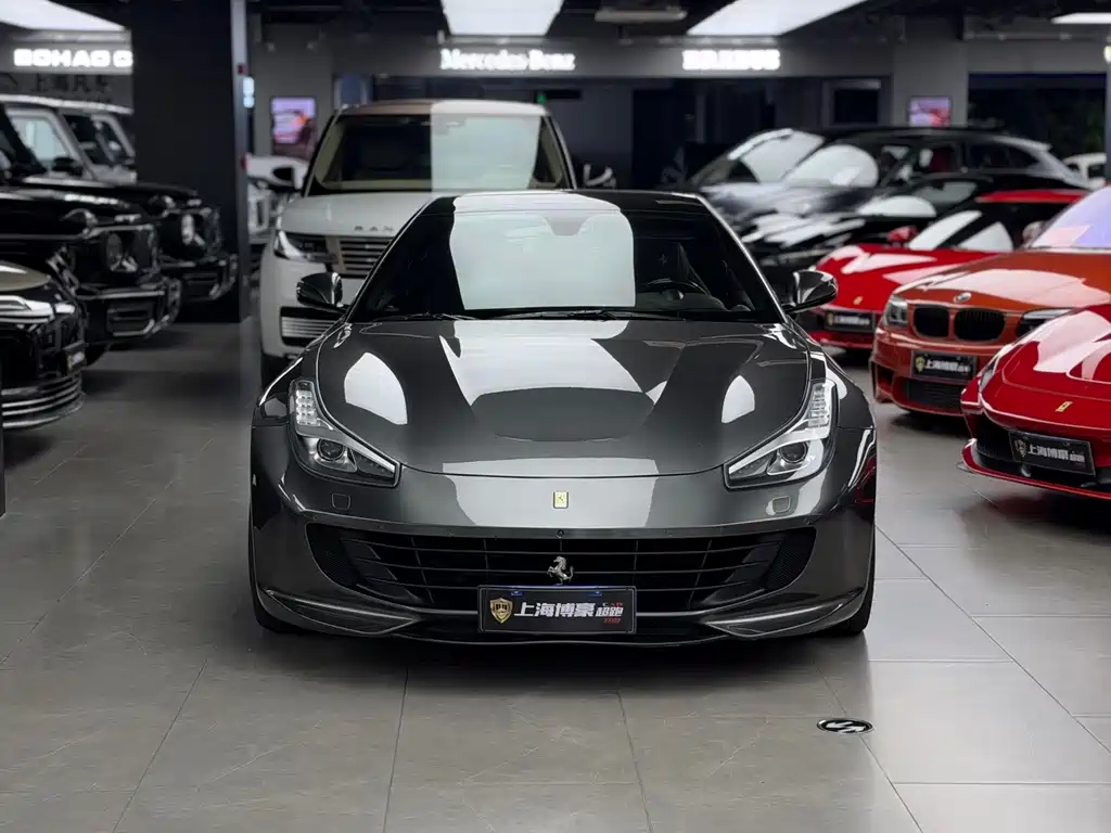 Ferrari GTC4Lusso — миниатюра 2