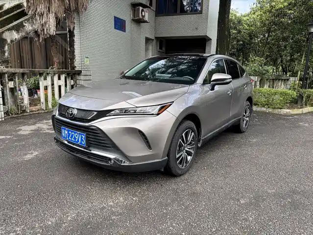 TOYOTA LING FANG HARRIER 2022