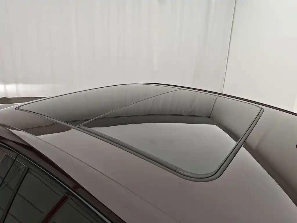 Cadillac CT5 — миниатюра 12