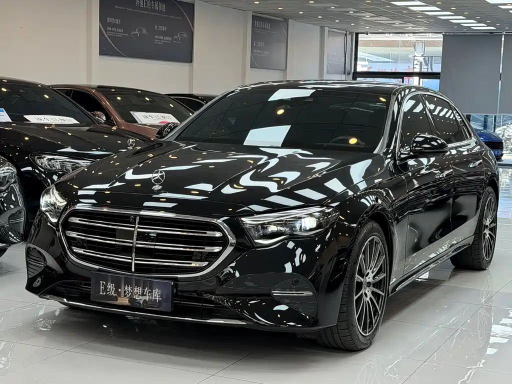 Mercedes-Benz E-Class — миниатюра 3