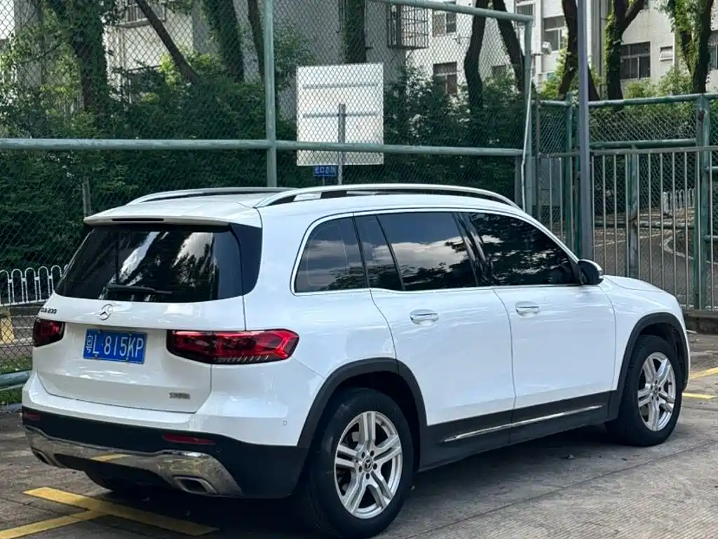 Mercedes-Benz GLB — миниатюра 7
