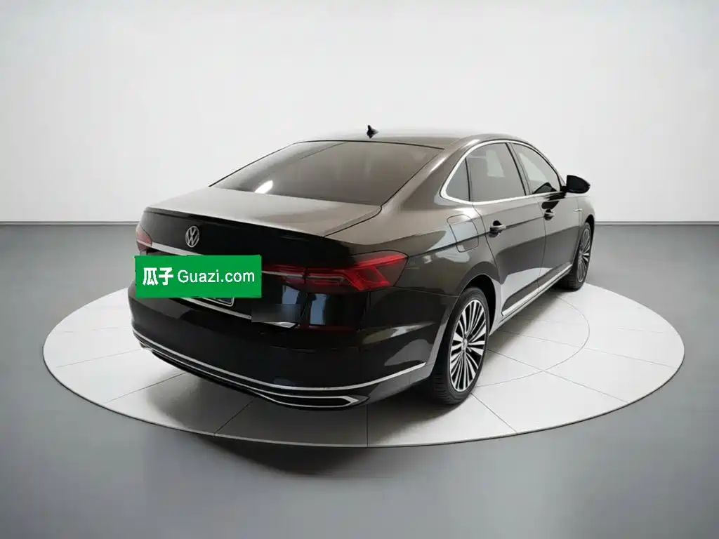 Volkswagen Passat — миниатюра 4