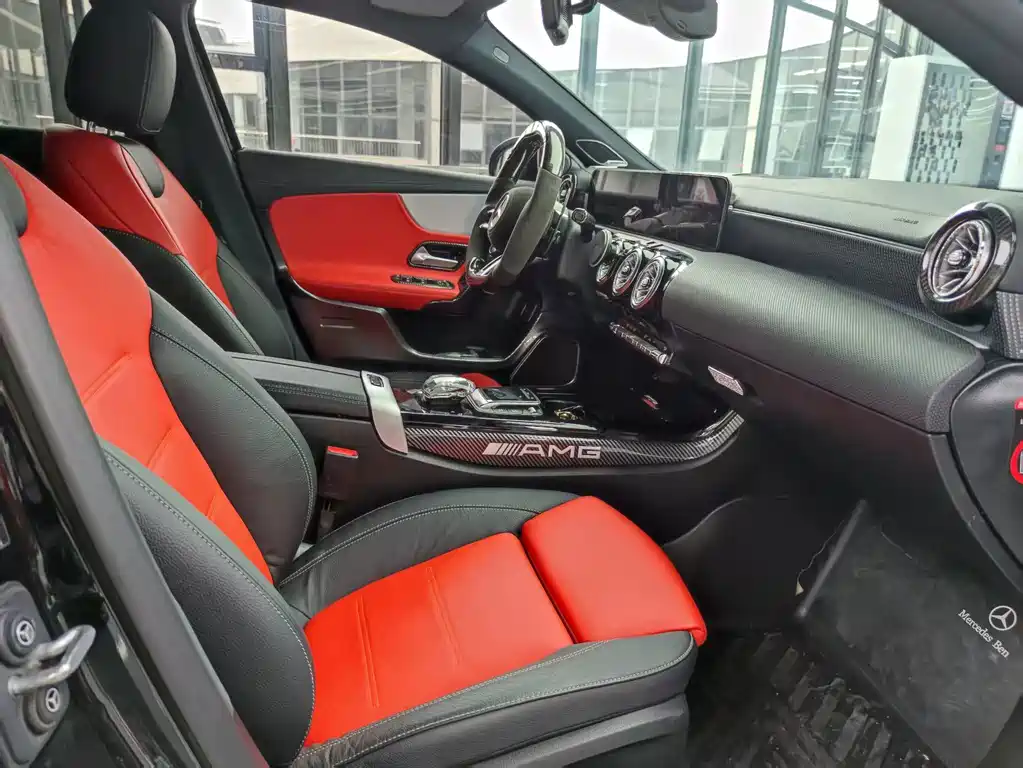 Mercedes-Benz A-Class AMG — миниатюра 11