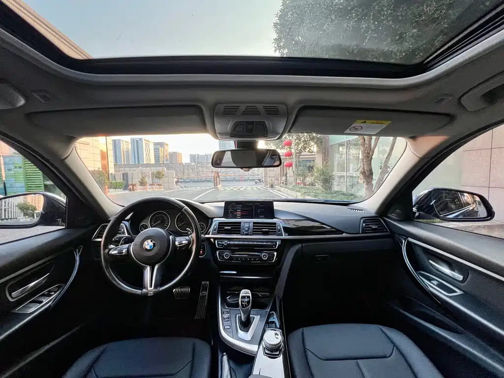 BMW 3 Series — миниатюра 16