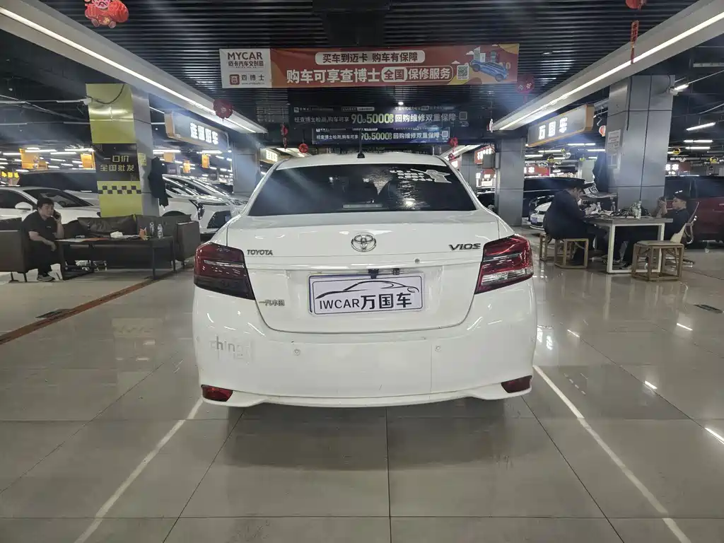 Toyota Vios — миниатюра 8