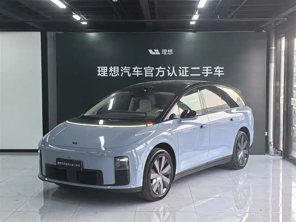Li Auto 理想i8 2025