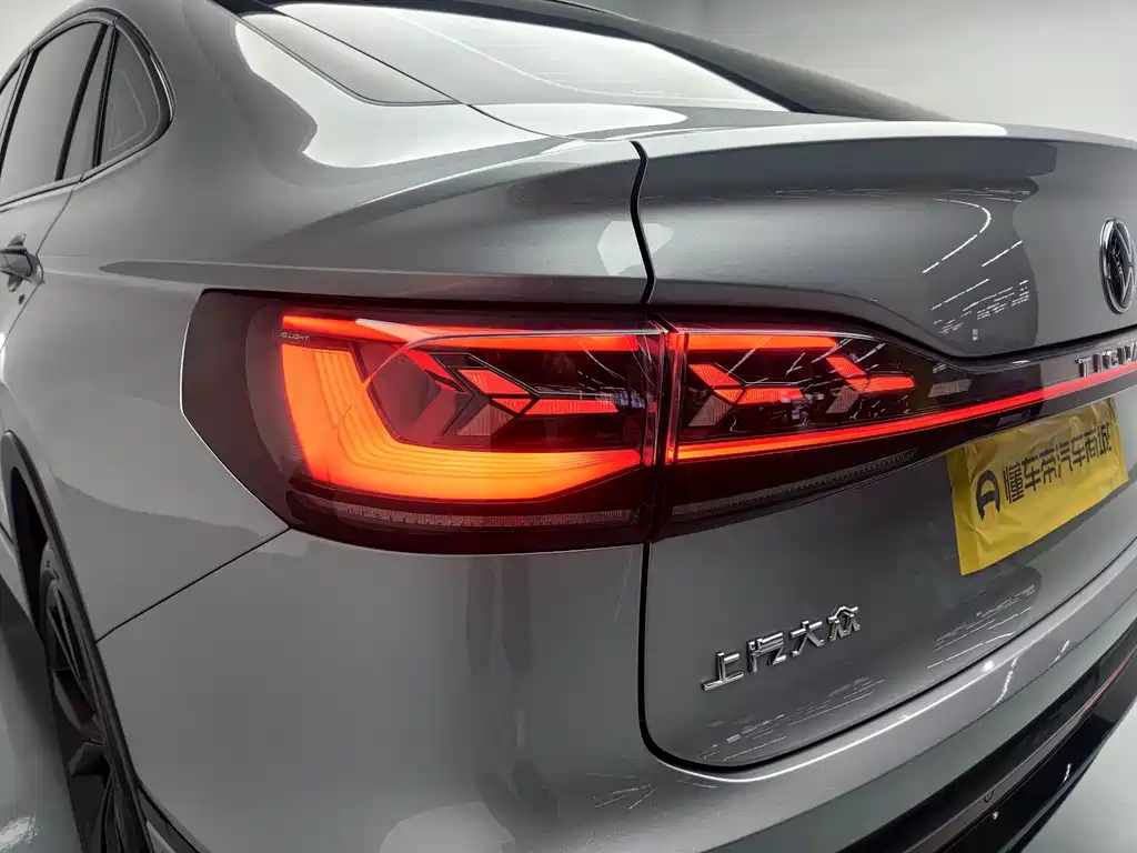Volkswagen Tiguan X — миниатюра 7