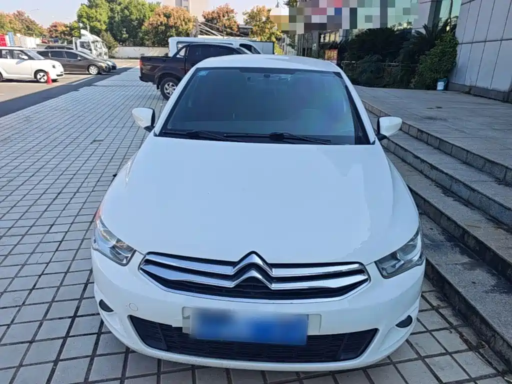 Citroen Elysee — миниатюра 3