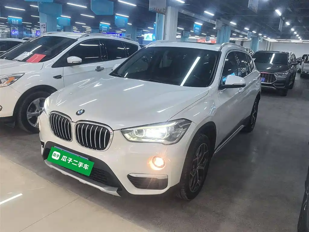 BMW  X1