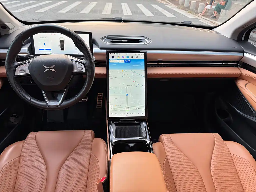 XPeng P5 — миниатюра 6