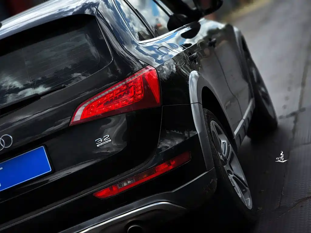 Audi Q5 (Import) — миниатюра 6